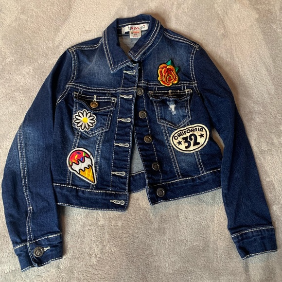 First kiss Denim Jacket - Picture 2 of 6